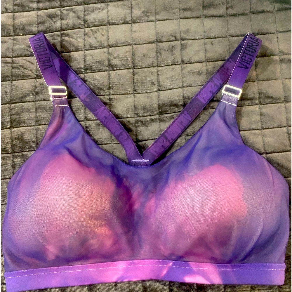 Purple the dye Victoria’s Secret sport bra large